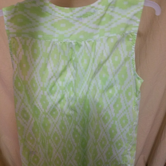 American Eagle top - Picture 2 of 3